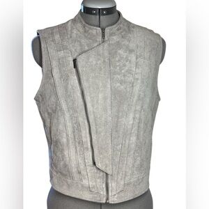 EUC - BCBGMaxAzria Damien Vest in Moss - Double zipper - Medium